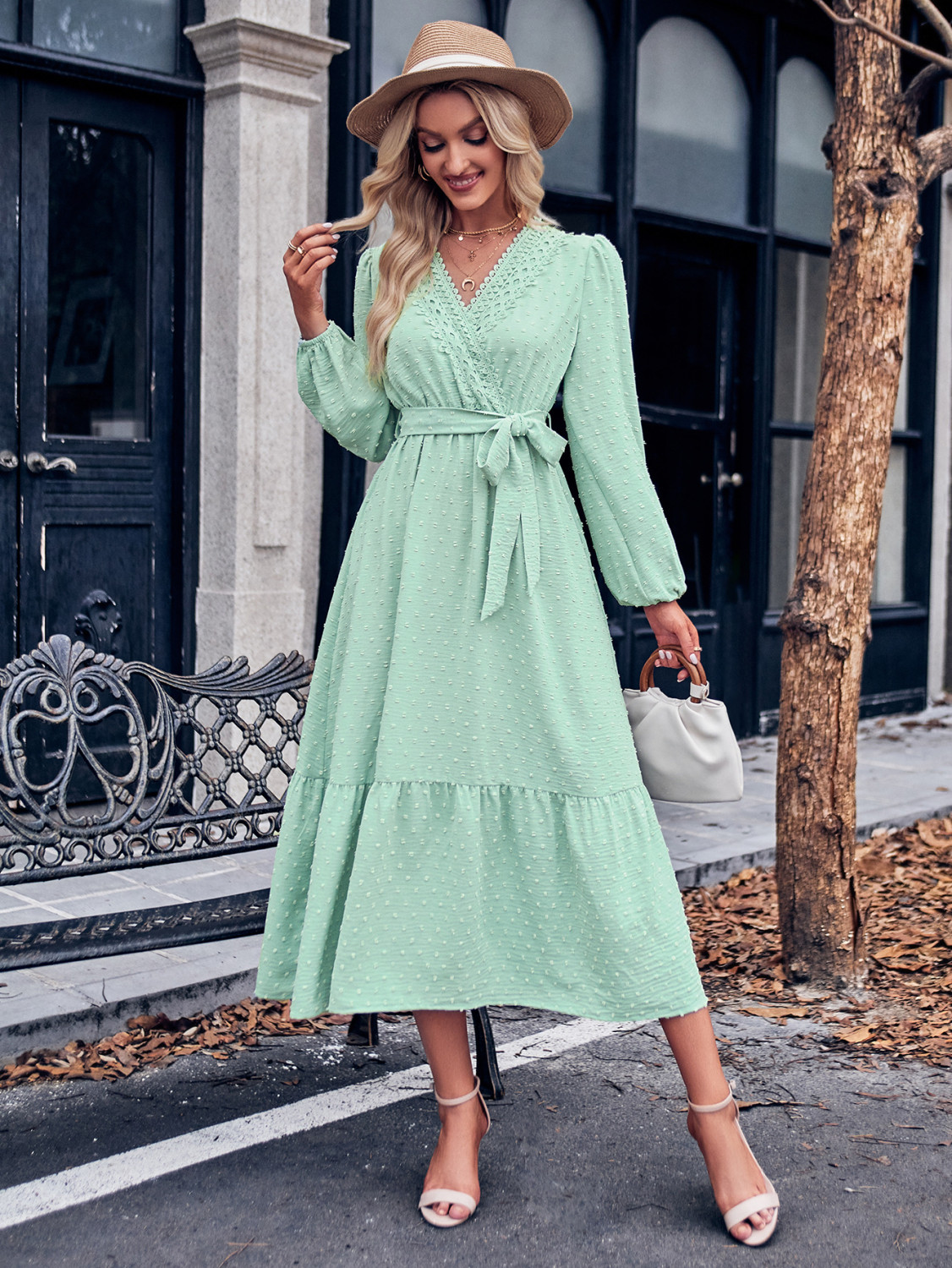 Women's Versatile Lace Maxi Dress main image 1