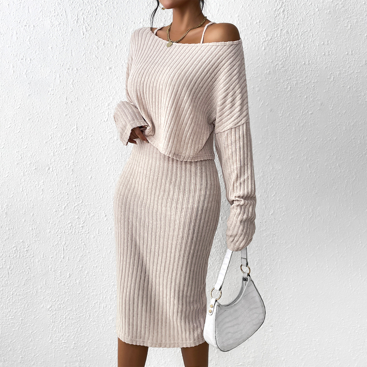 Round Neck Short Sleeve Top and Skirt Set main image 0