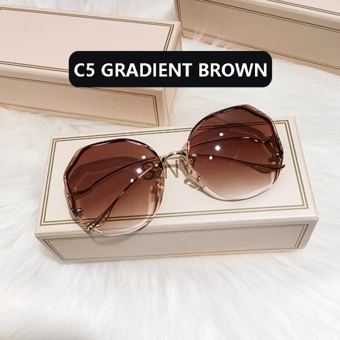 Fashion Sunglasses Women Metal Female Vintage Ladies Stylish Design Oversized Square Sunglasses For Women