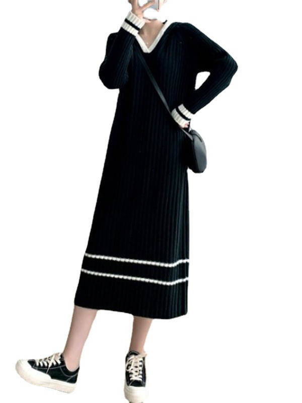 Janeth® | Printed loose sweater dress with V-neck and long sleeves main image 1