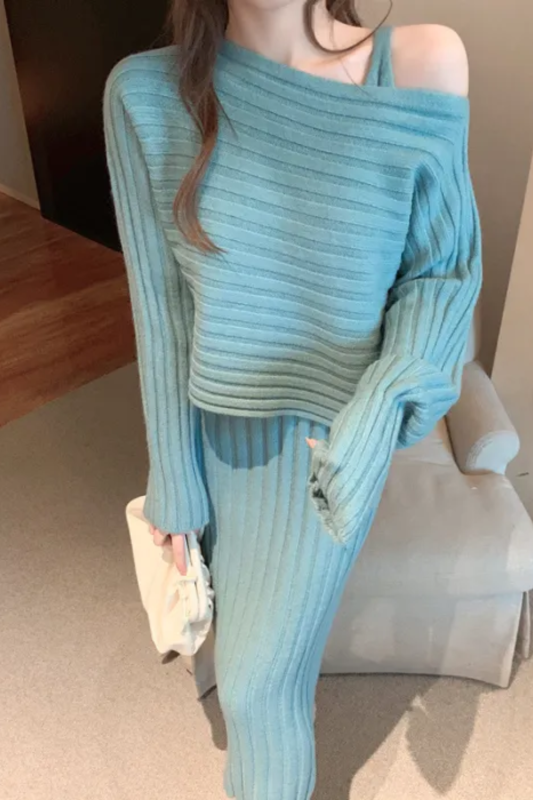 Temperament Pullover Knitted Sling Dress Set