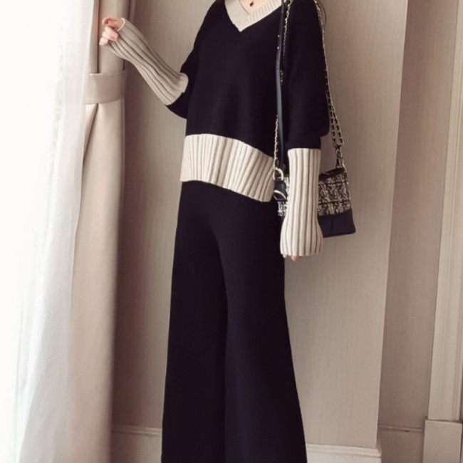2 in 1 Color Block Metal-Detail Knit Top