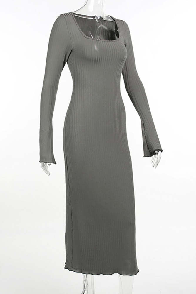 Square neck A-hem long-sleeved knitted dress