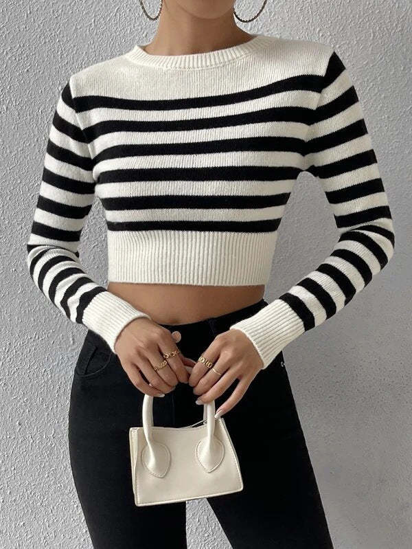 Striped cropped slim fit knit top