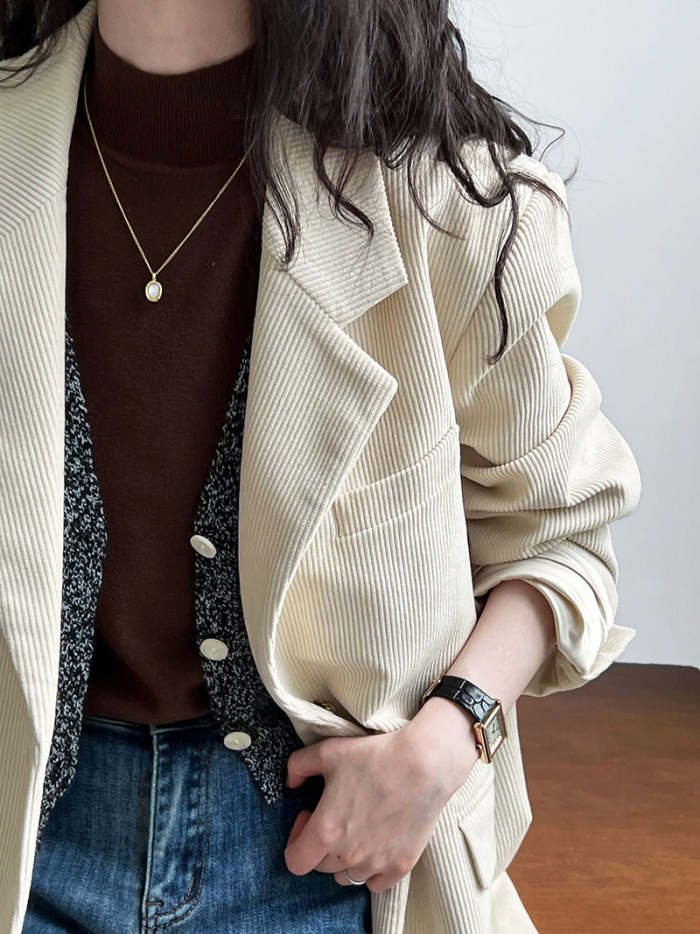 Vintage loose metal buckle corduroy blazer