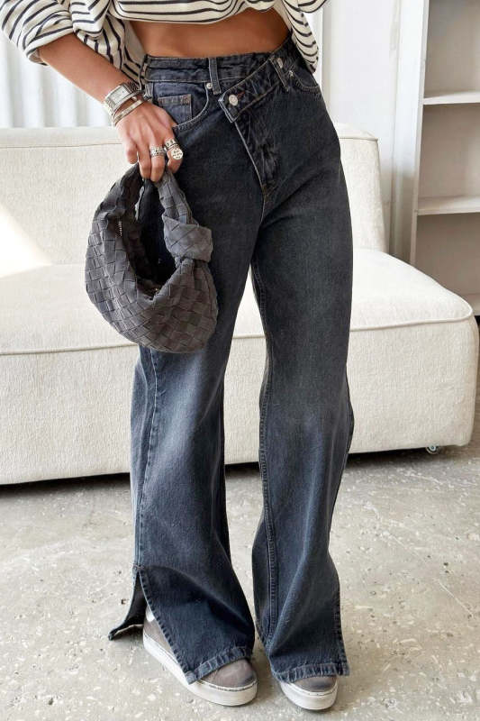 Asymmetric High-waisted Split Straight-leg Jeans