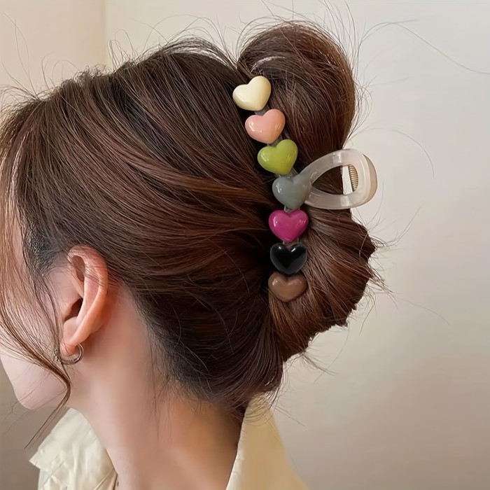 1pc Lovely Love Heart Pattern Decorative Hair Claw Clip Large Hair Grab Clip Colorful Hair Accessories For Women And daily uses Valentine's Day Wear
