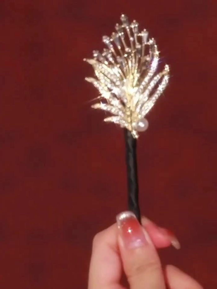 1pcs Leaf Shaped Decor Hair Bun Maker DIY Elegant Lazy Hair Curler French Twist Hairstyle Bun Hair Accessories