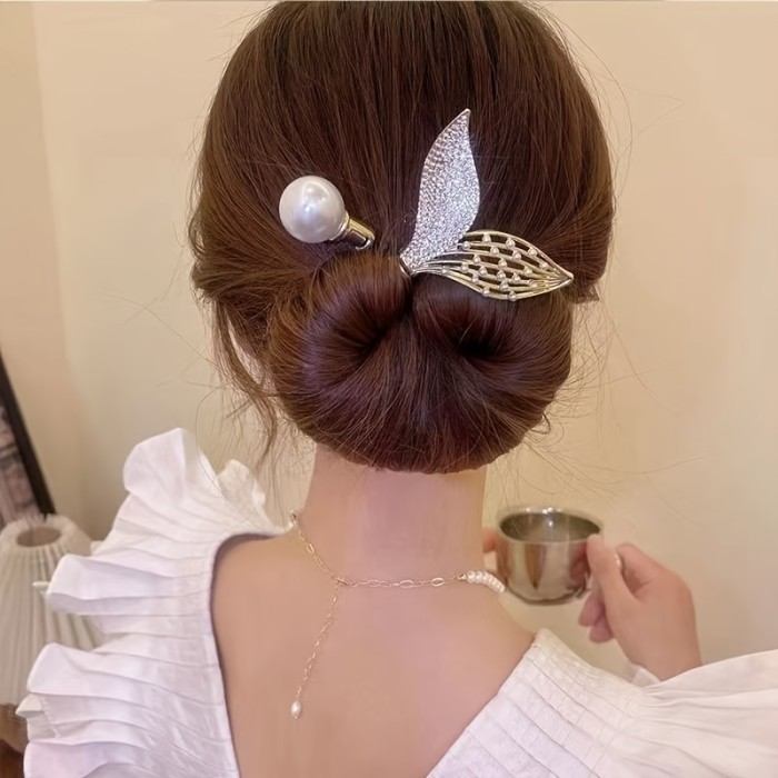 1pc Faux Peal Rhinestone Fish Tail Decorative Twist Hair Bun Maker, Elegant Hair Styling Accessories For Girls