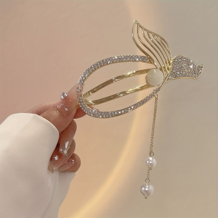 Elegant Rhinestone & Faux Pearl Hair Clip - Perfect Hair Accessory for Any Occasion!