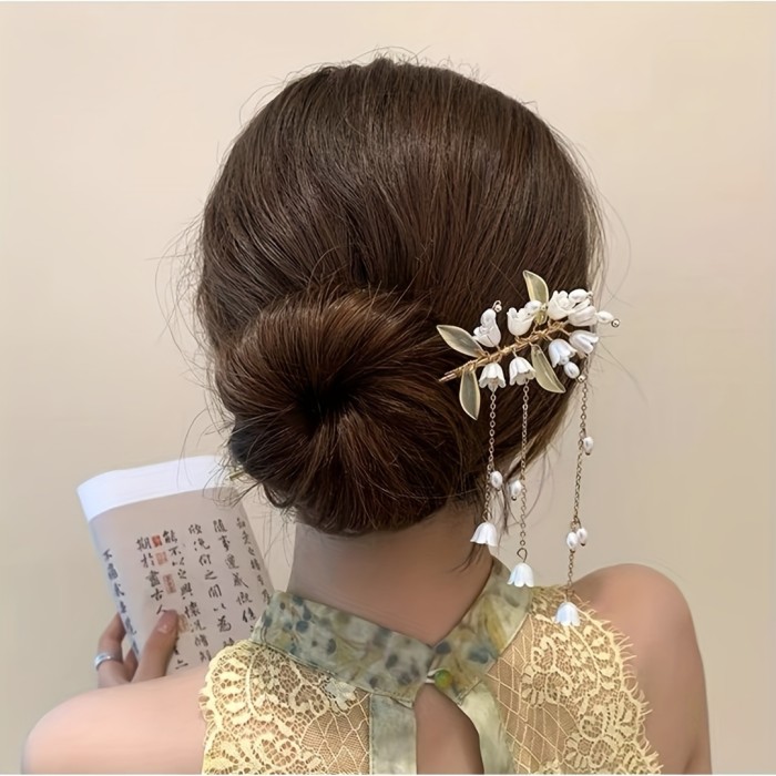Elegant Traditional Chinese Style Hairpin, 1pc, Faux Pearl Lily Flower Tassel, High-End Charm, Bun Holder Hair Stick, Cheongsam Accessory, Vintage Ethnic Hair Jewelry