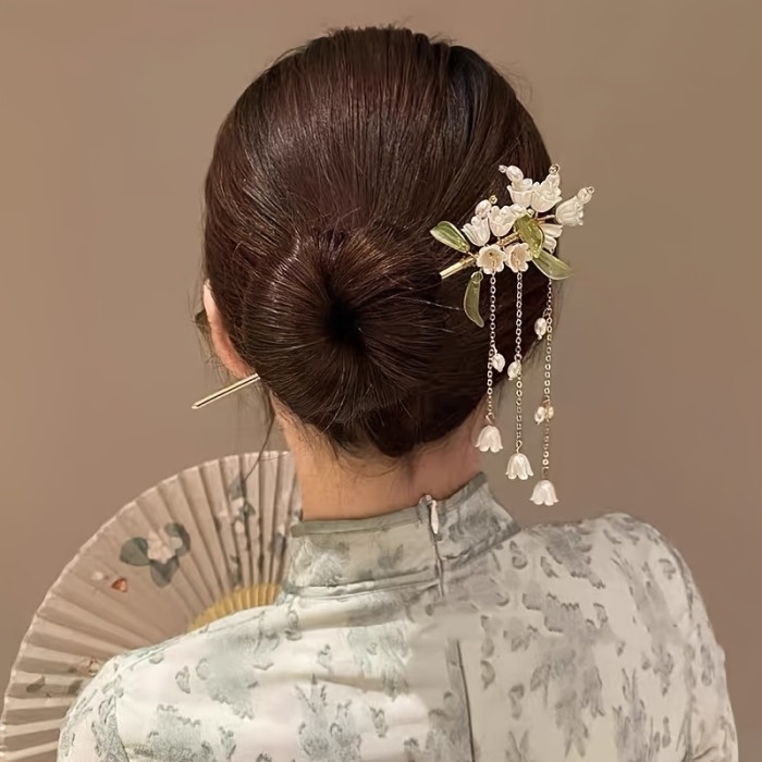 Elegant Traditional Chinese Style Hairpin, 1pc, Faux Pearl Lily Flower Tassel, High-End Charm, Bun Holder Hair Stick, Cheongsam Accessory, Vintage Ethnic Hair Jewelry