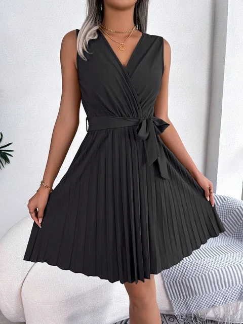 Women's Casual V-Neck Sleeveless Versatile Pleated Summer Dress