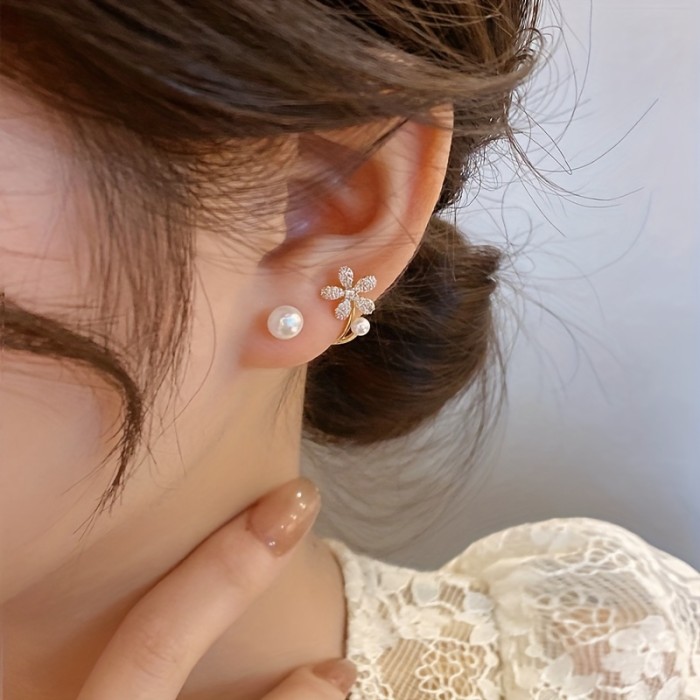 1pc, Sparkling Golden Floral Stud Earrings with Pearl Rhinestones - Perfect Gift for Women, Girls, and Special Occasions