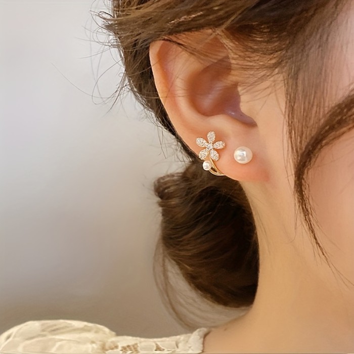 1pc, Sparkling Golden Floral Stud Earrings with Pearl Rhinestones - Perfect Gift for Women, Girls, and Special Occasions