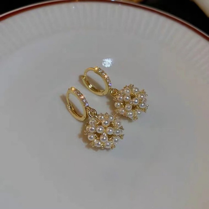 1pair Shiny Faux Pearl Zirconia Pendant Earrings For Teen Girls, Exquisite Elegant Party Commemorative Gift