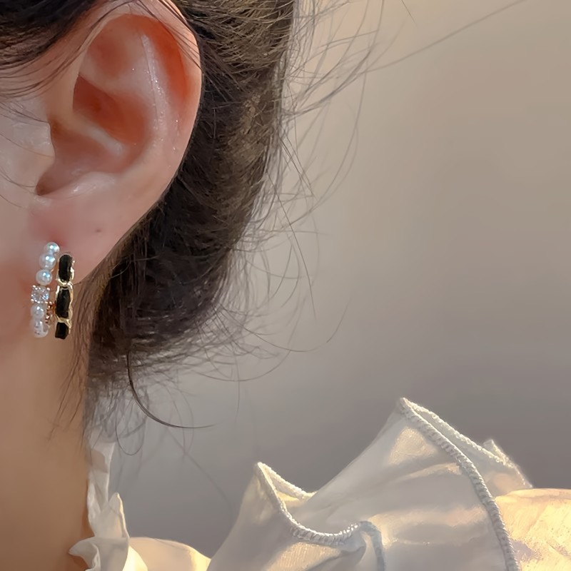 Creative Double Layer Design Hoop Earrings Zinc Alloy Jewelry Embellished With Imitation Pearl Black Velvet Design Delicate Female Earrings