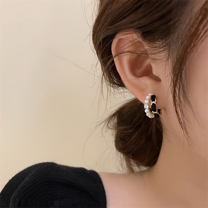 Creative Double Layer Design Hoop Earrings Zinc Alloy Jewelry Embellished With Imitation Pearl Black Velvet Design Delicate Female Earrings