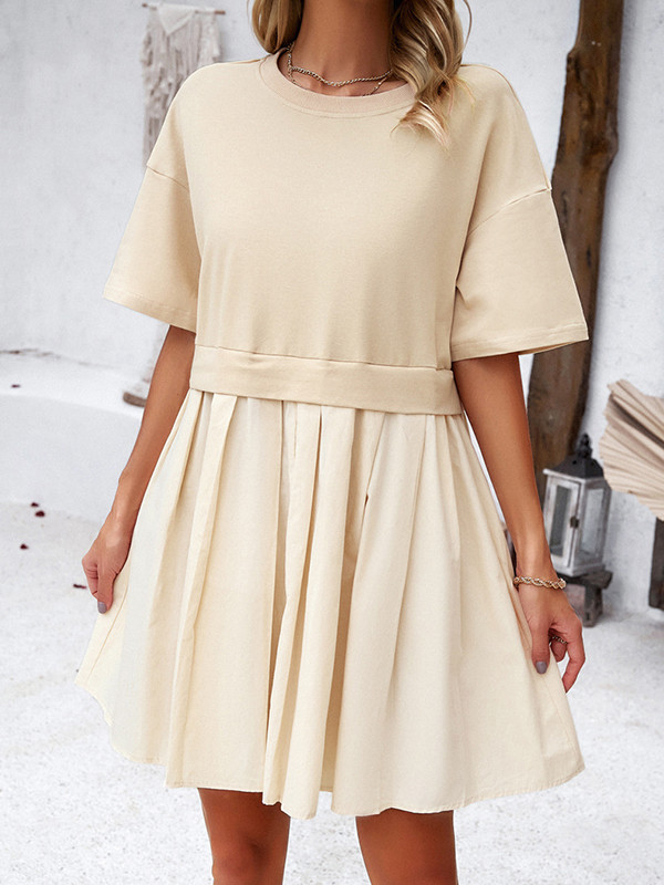 A-Line Half Sleeves Contrast Color Pleated Split-Joint Round-Neck Mini Dresses
