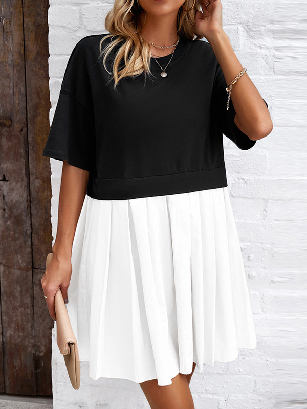 A-Line Half Sleeves Contrast Color Pleated Split-Joint Round-Neck Mini Dresses