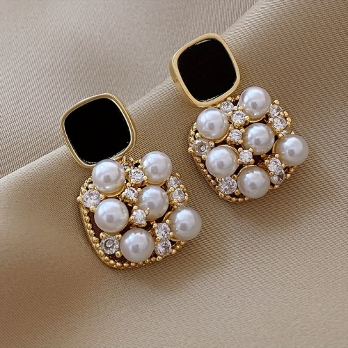 Square Faux Pearl Zircon Stud Earrings Female Temperament Personality Ear Jewelry Accessories For Banquet Party Decor