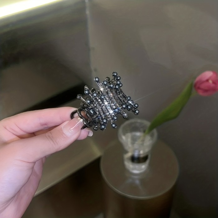2PCS Y2K Style Alloy Claw Clips with Rhinestone and Imitation Pearls, Oval Shaped Barrettes with Color Matching Design, Elegant Ponytail Holders, Trendy Hair Accessories for Teens and Adults, Birthday Festive Gift Set