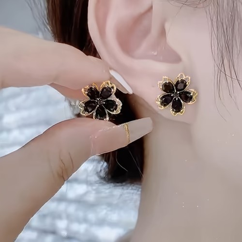 Temperament Black Color Flower Stud Earrings Simple Style Zinc Alloy Ear Piercing Jewelry