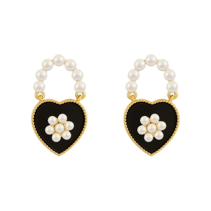 Cute Faux Pearl and Love Heart Earrings Delicate Ear Jewelry For Women trendy female gift