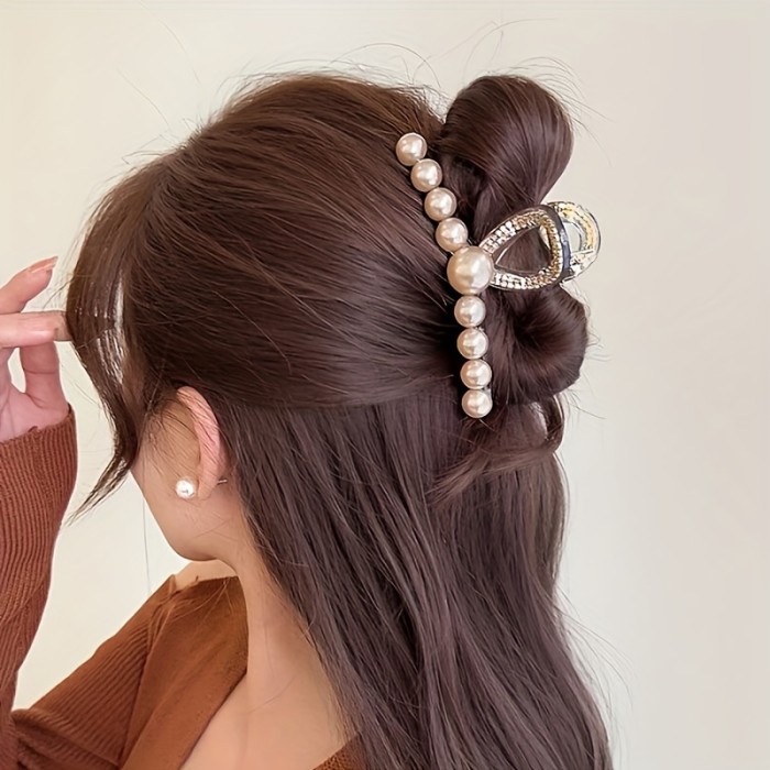 Elegant Coffee-Colored Pearl Water Diamond Hair Clip with Shark Tooth Design, Suitable for Women's Hair Volume Display - Anniversary Gift for 14+ Years Old