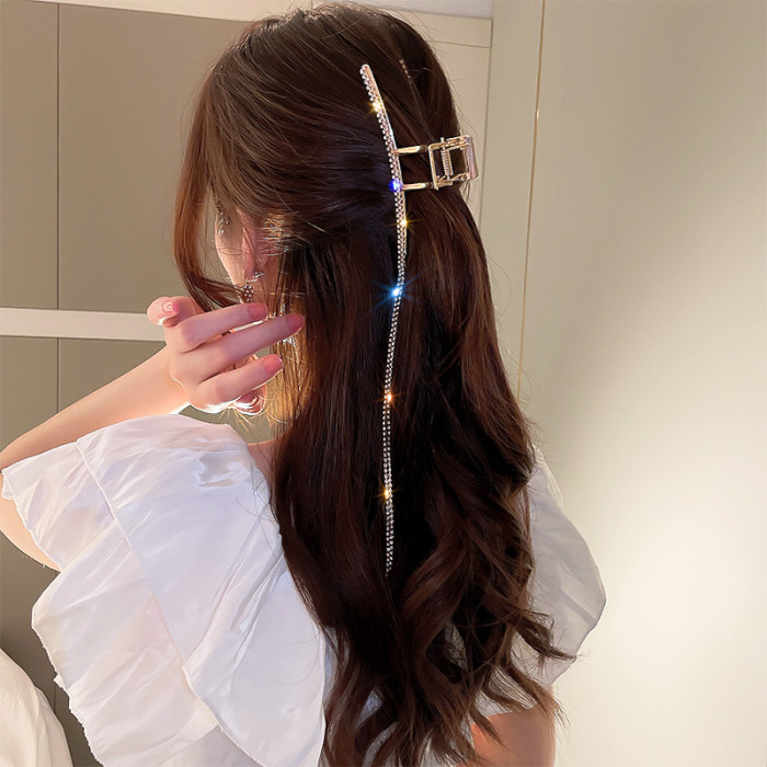 Strong Hold Rhinestone Tassel Hair Claw Clip for Thick Hair - Non-Slip Grip and Stylish Accessory