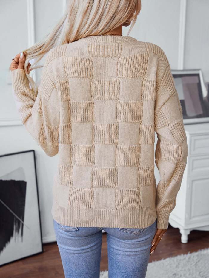 Checkerboard jacquard knit pullover