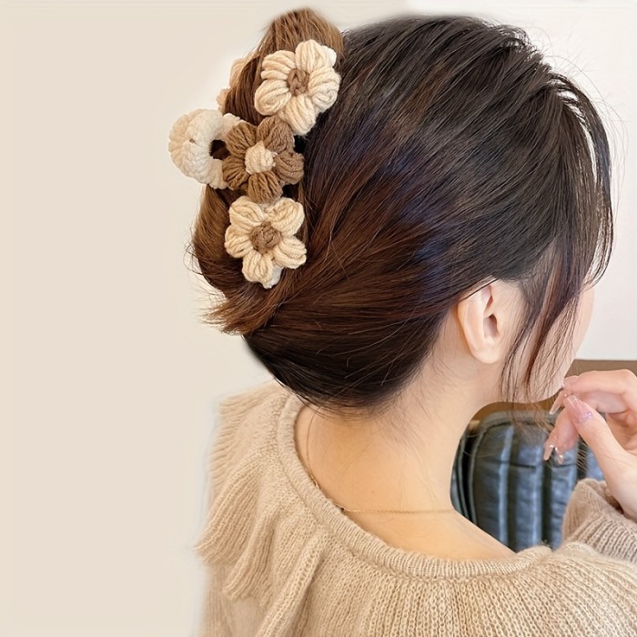 1pcs\u002F2pcs Vintage Flower Decor Hair Claw Clip, Autumn And Winter Knitted Shark Clip, Hair Accessories For Women Female
