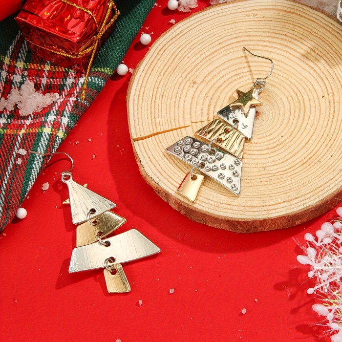 Charming Christmas Tree Dangle Earrings - Cute & Classic Zinc Alloy, Perfect Holiday Gift for Her