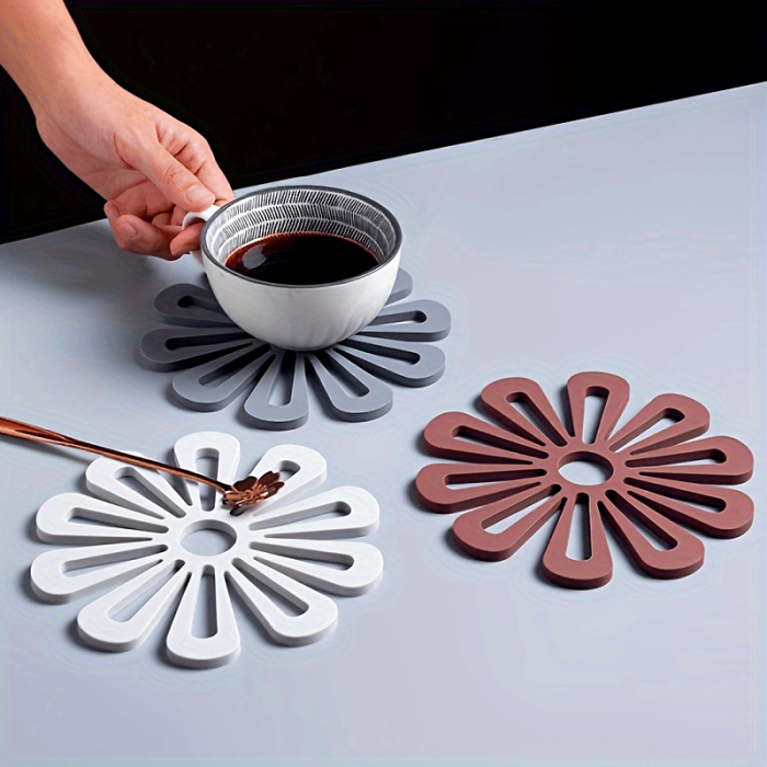 1pc Heat Resistant Heat Insulation Pad, Thickened Table Anti-Scald Dish Pad, Nordic Household Anti-Slip Tea Coaster, Pattern Silicone Pad