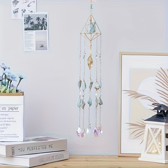Sun Catcher, Crystal Suncatcher Wind Chime Pendant, Handmade Garden Wall Hanging Decorations Indoors Outdoors Living Room Courtyard Decorative Pendant