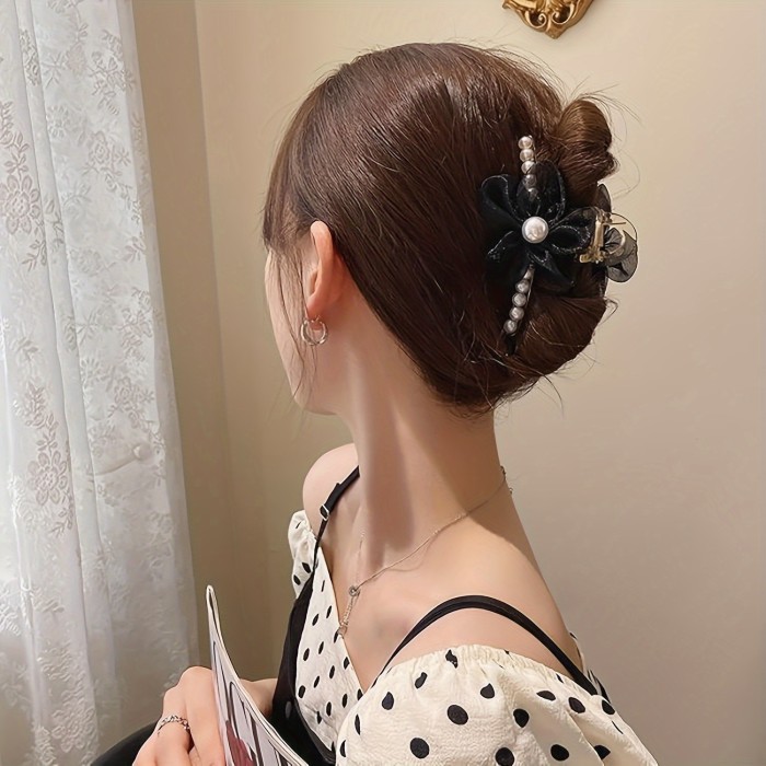 4 Pcs Faux Pearl Hair Claw Clips With Flower Decor For Women, Hair Barrette Clamps For Thick Thin Hair, Fashion Hair Accessories Headwear Styling Tools