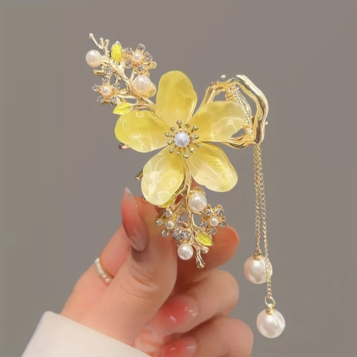 Flower Hair Claw Clip With Rhinestone & Faux Pearl Decor Nonslip Hair Jaw Clip Elegant Simple Style Hair Accessories For Women