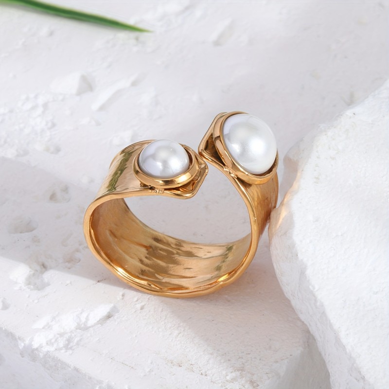 Vintage Elegant French-Inspired Hepburn Style Twisted Wide Band Ring with Imitation Pearl Inlay - Stainless Steel Jewelry for Women, Perfect for Daily Wear, Parties, Weddings - All-Season Luxurious Accessory with a Simple, Elegant Design - Valentine's Day Gift Idea