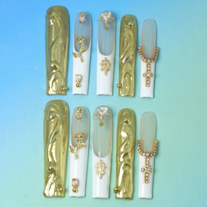10pcs Super Long Square Press-On Nails with Pearlescent Golden Finish, 3D Flower Embellishments and Rhinestone Accents - Handmade False Nail Set for Weddings, Parties, and Special Occasions