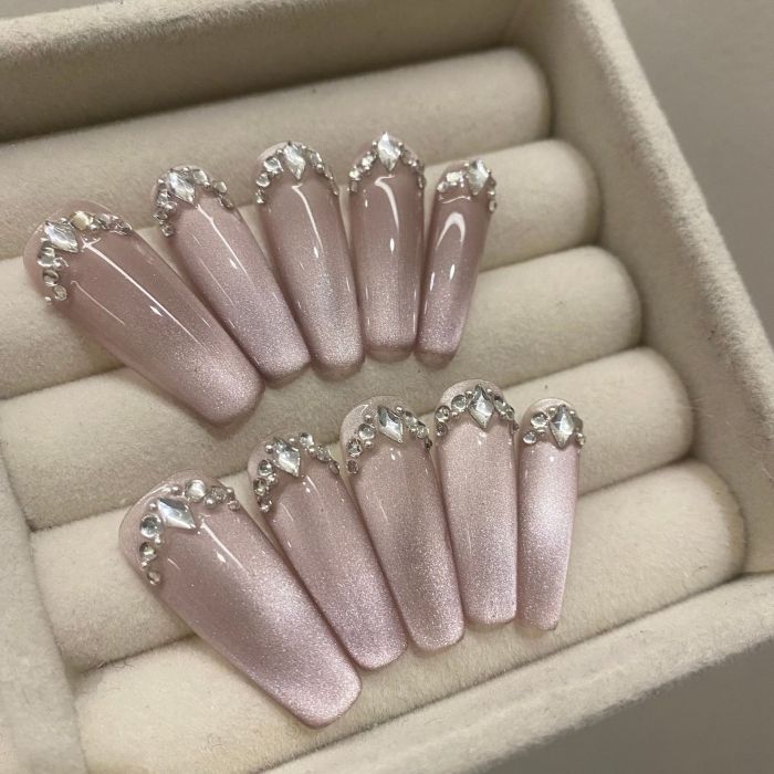 10 Pieces of High-Quality, Handcrafted, Long Stiletto Nail Tips with Sparkling Rhinestones in Pink Hues - Perfect for a Glamorous Look!