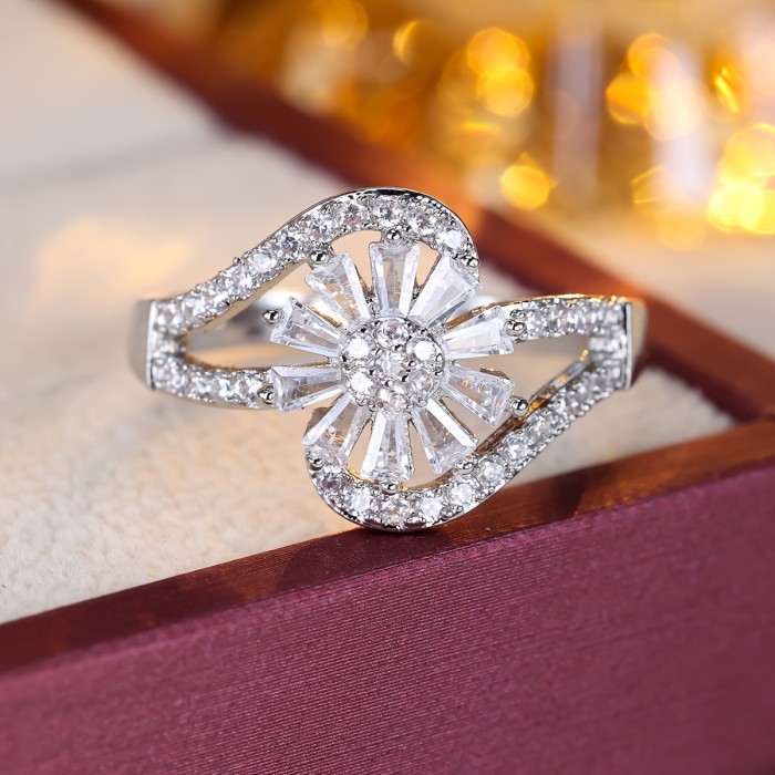 Elegant Floral Zirconia Ring - Chic & Versatile Women's Fashion Accessory, Perfect for Casual Attire or Gifting