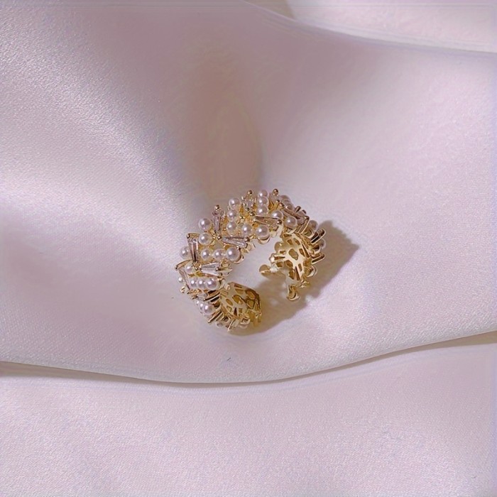 Elegant Adjustable Faux Pearl Ring With Cubic zirconia Leaf Accents, Simple Style, Open Design Fashion Faux Jewelry For Women