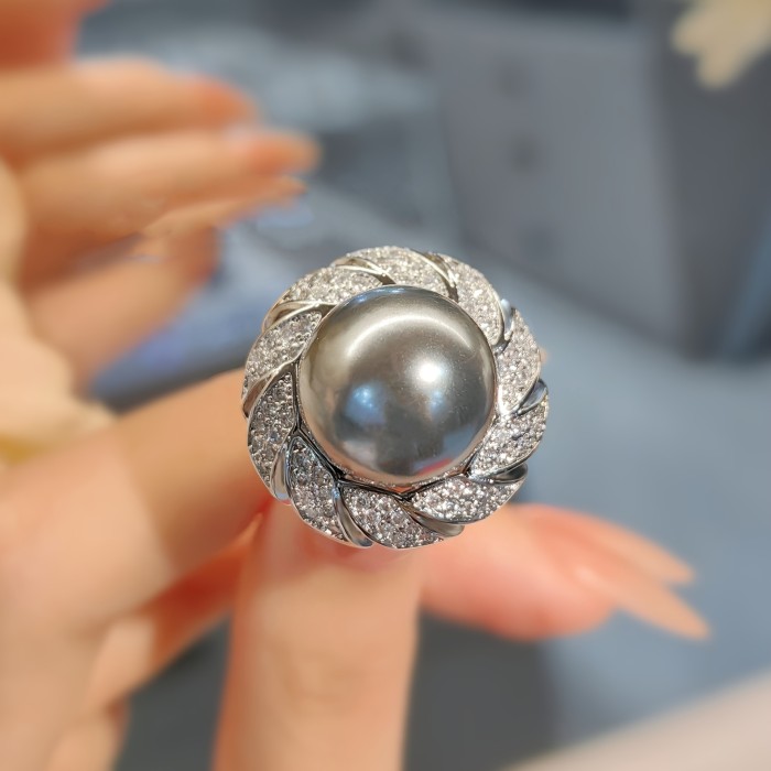 Elegant Vintage-Inspired Adjustable Ring with Grey Faux Pearl & Cubic Zirconia - Perfect for Daily Wear or Weddings