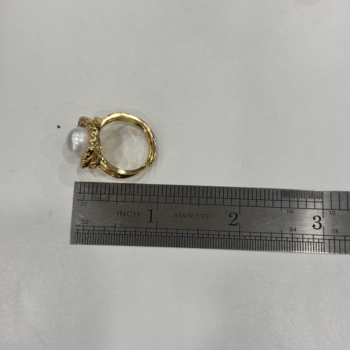 Vintage Royal Adjustable Cuff Ring with Natural Freshwater Pearl and Synthetic Zirconia - Holiday Theme, No Power Required, Ideal for Gift-Giving and Weddings