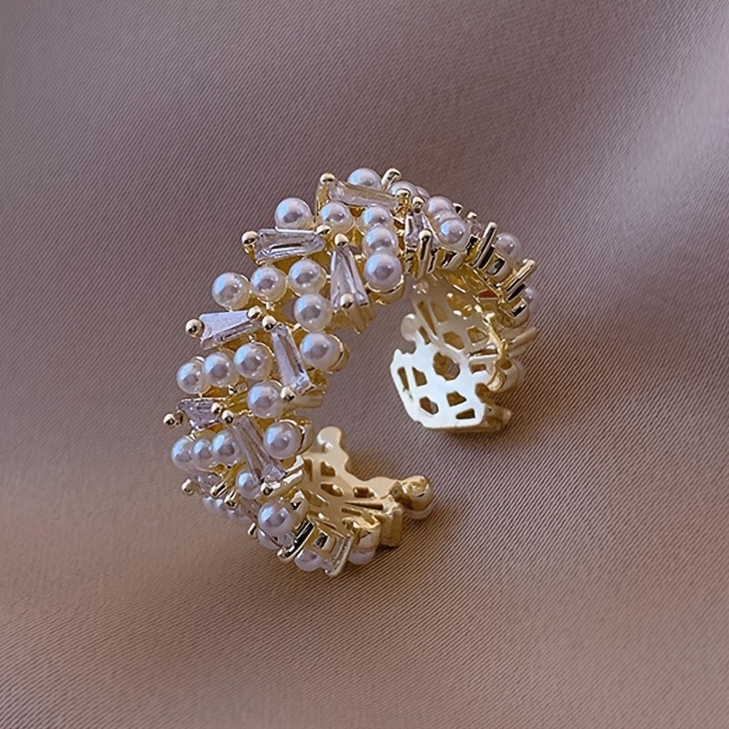 Elegant Adjustable Faux Pearl Ring With Cubic zirconia Leaf Accents, Simple Style, Open Design Fashion Faux Jewelry For Women