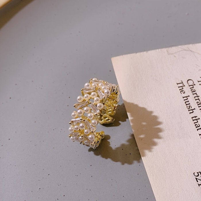 Elegant Adjustable Faux Pearl Ring With Cubic zirconia Leaf Accents, Simple Style, Open Design Fashion Faux Jewelry For Women