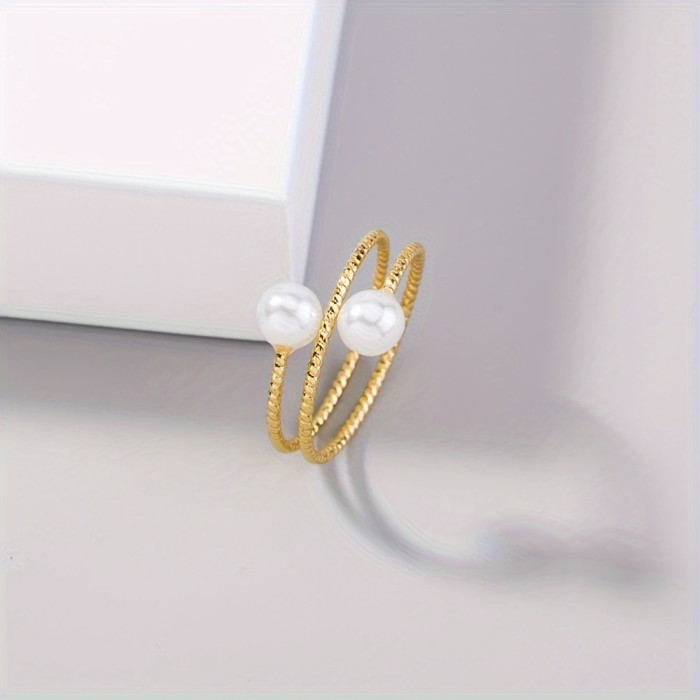 Elegant Adjustable Open Ring with Faux Pearl - Chic & Simple Design for Women, Perfect for Parties and Casual Wear