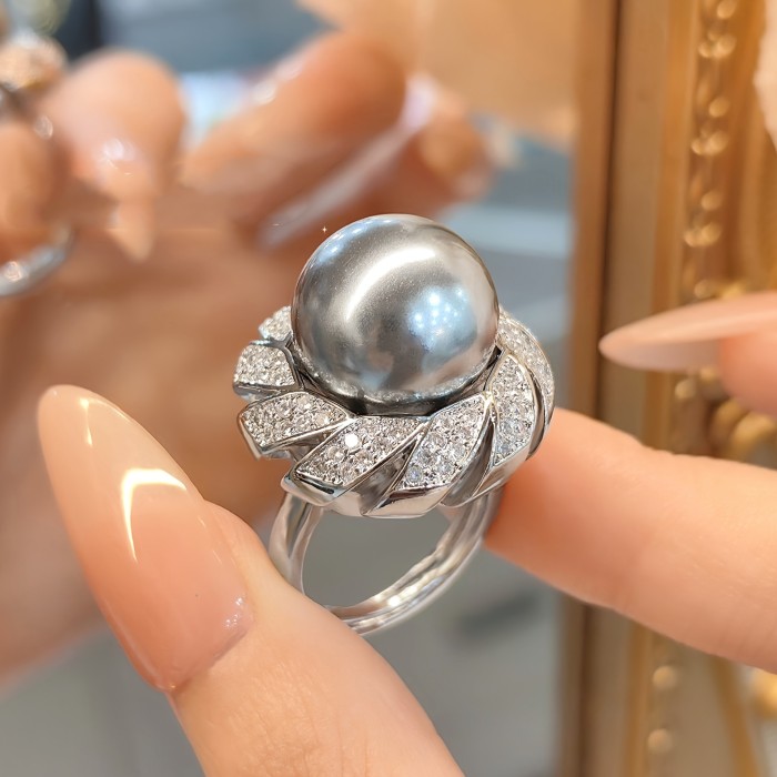 Elegant Vintage-Inspired Adjustable Ring with Grey Faux Pearl & Cubic Zirconia - Perfect for Daily Wear or Weddings
