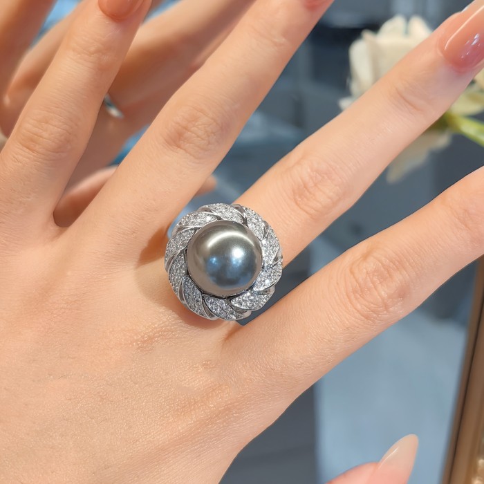 Elegant Vintage-Inspired Adjustable Ring with Grey Faux Pearl & Cubic Zirconia - Perfect for Daily Wear or Weddings
