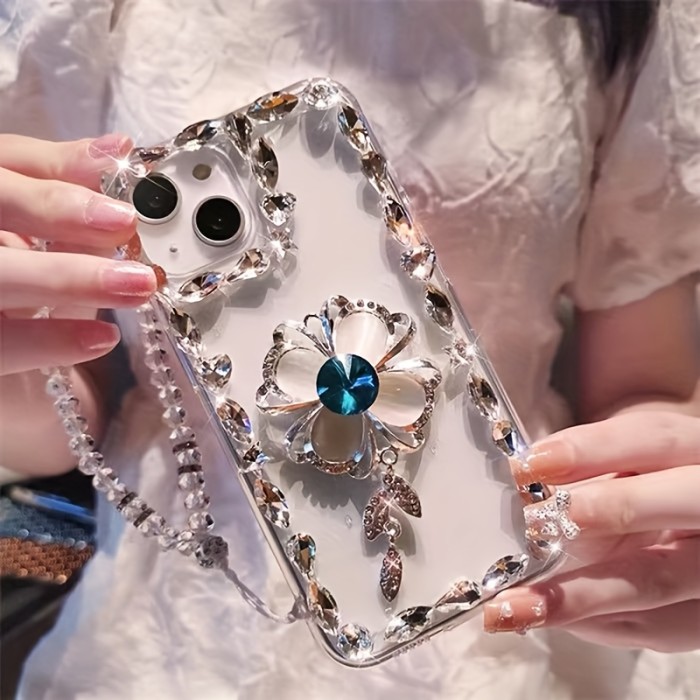 Fashion Luxury Royal Blue Four-Leaf Clover Rhinestone Frame with Crystal Lanyard Bracelet Suitable for Iphone16Promax Anti-Fall Transparent Mobile Phone Case